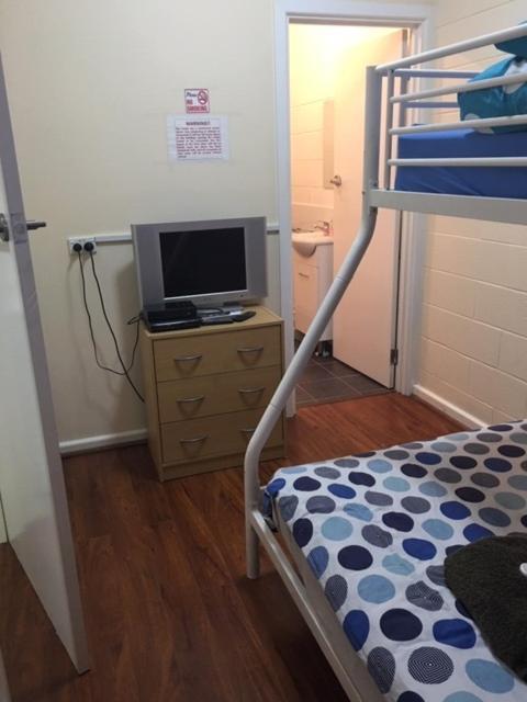 Albergue Port Adelaide Backpackers Exterior foto